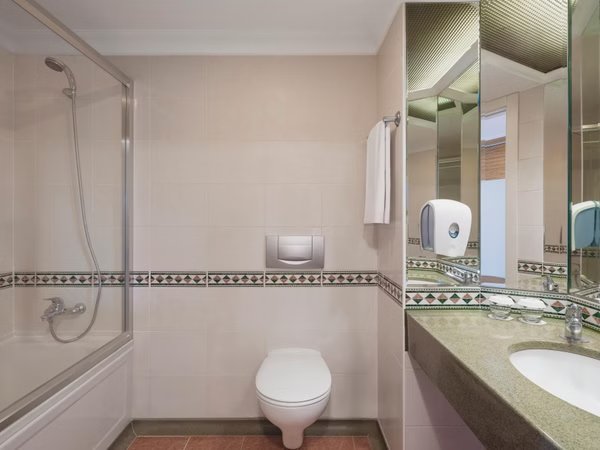 Aqua Standart Deniz Manzaralı Oda