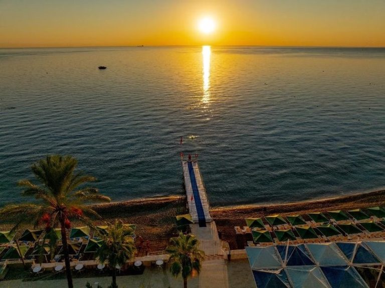 Club Hotel Rama