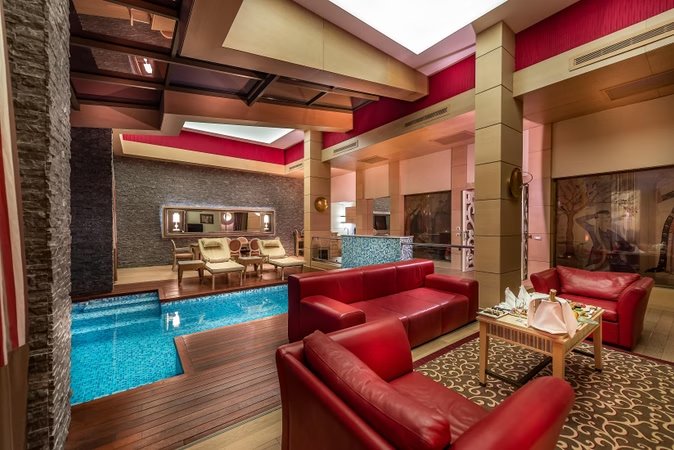Diamond Suite