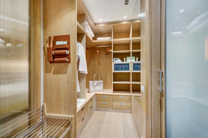 Jade Room