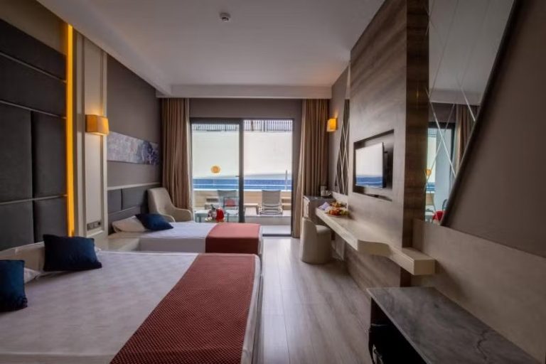 Swim Up Standart Oda, Havuz Manzaralı, Havuz Bağlantılı,